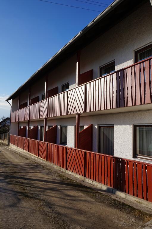 Pension-Metzgerei Hofer Inning am Holz Luaran gambar