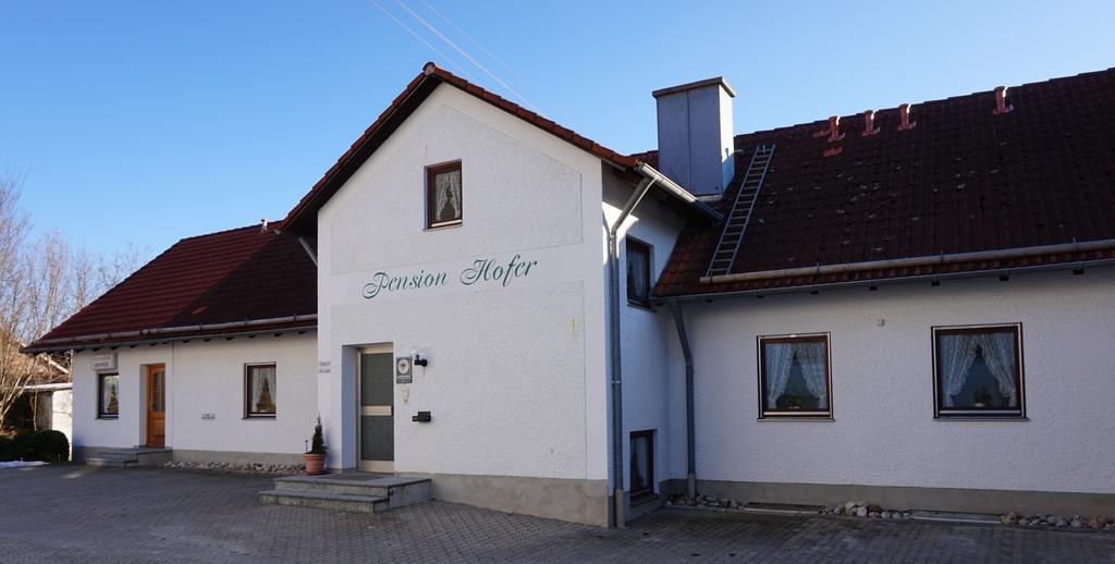 Pension-Metzgerei Hofer Inning am Holz Luaran gambar